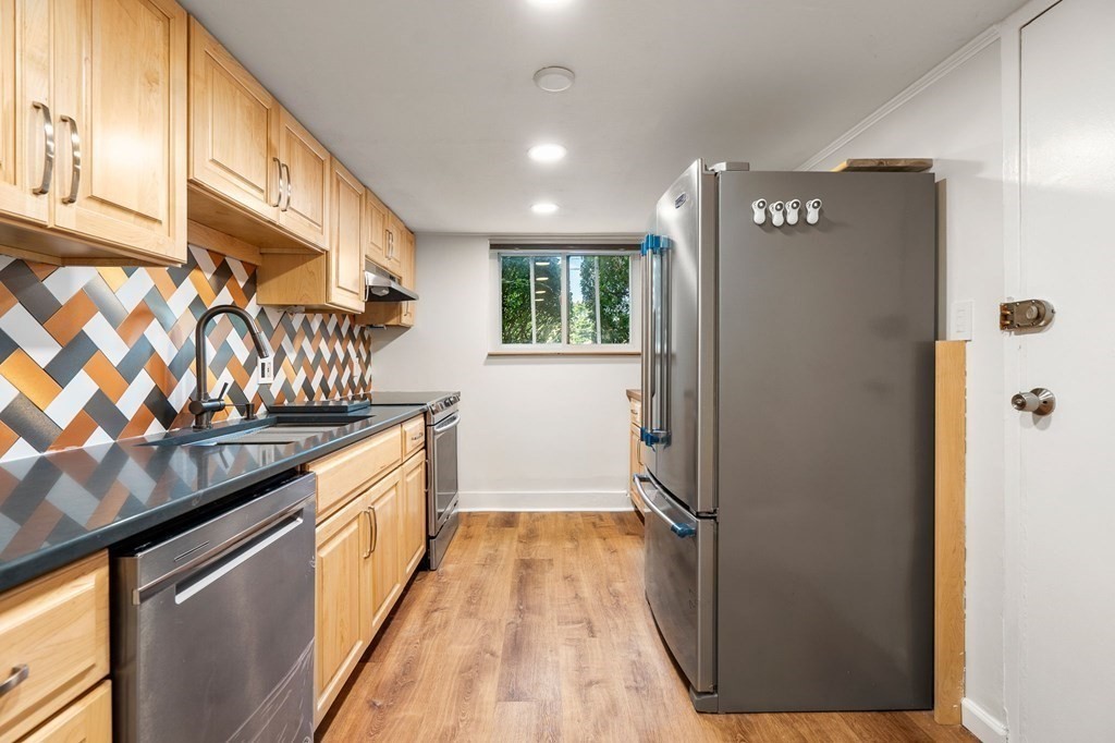 15 Westgate Road, Unit 2 Boston, MA 02467 - Photo 2 of 15