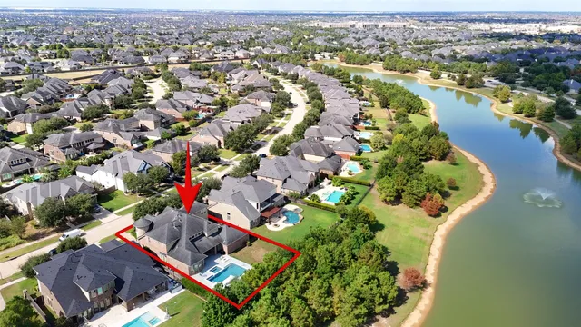 an aerial view of multiple house