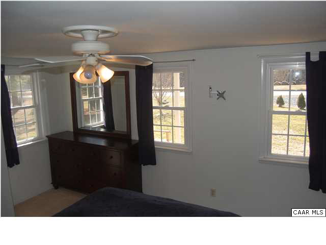 9991 Bridgeport Road Arvonia, VA 23004 - Photo 16 of 24 Another view of main bedroom.