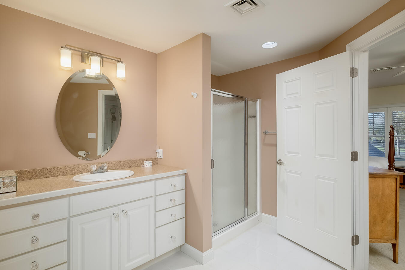 100 Shepard's Cove Road, Unit G204 Kittery, ME 03904 - Photo 23 of 43 Primary bath with shower