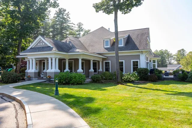 $589,000 | 100 Shepard's Cove Road, Unit G204, Kittery, ME 03904