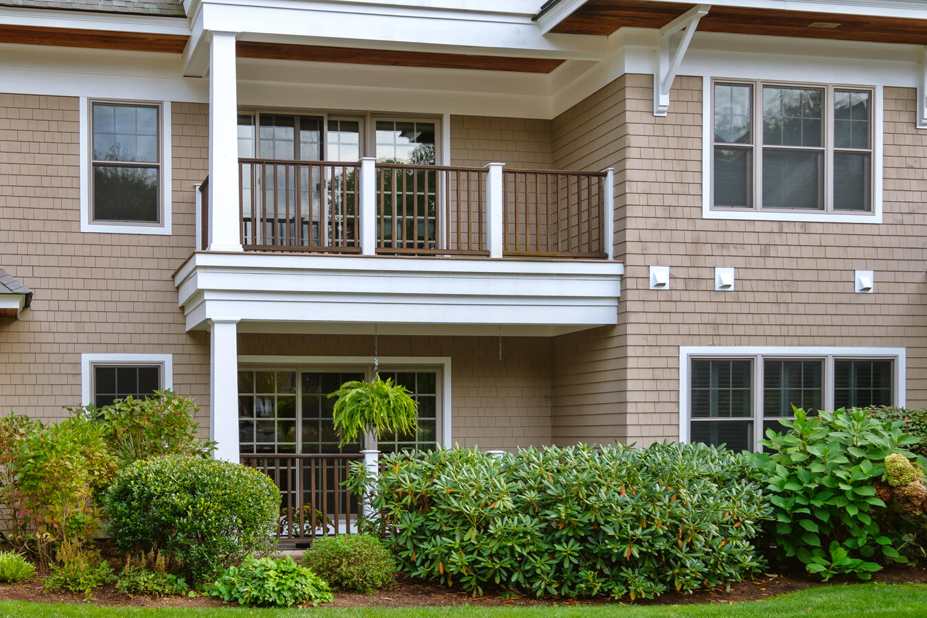 100 Shepard's Cove Road, Unit G204 Kittery, ME 03904 - Photo 4 of 43 Second floor location