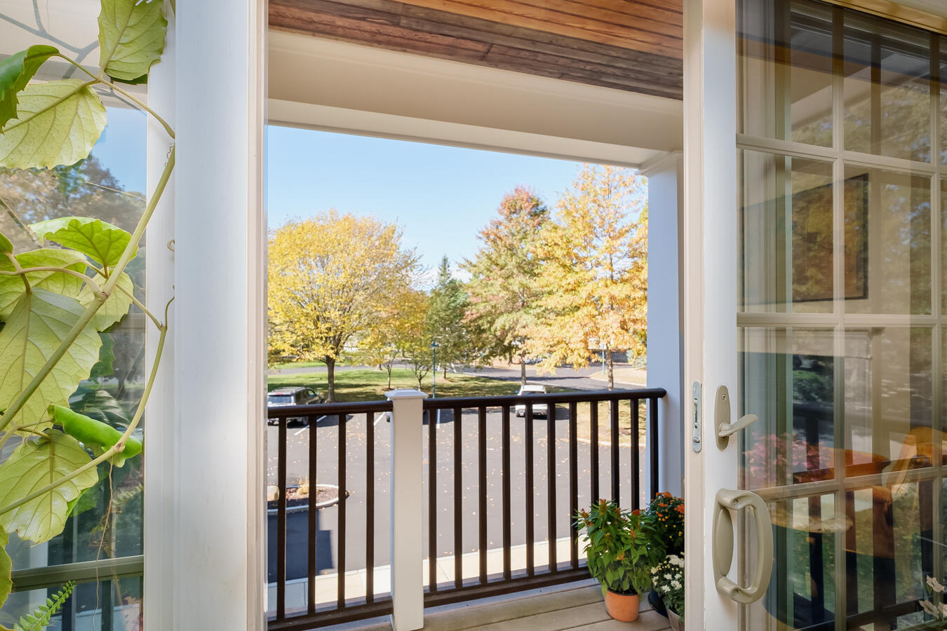 100 Shepard's Cove Road, Unit G204 Kittery, ME 03904 - Photo 10 of 43 Covered porch