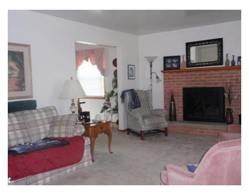 155 Harrison Indiana, PA 15701 - Photo 3 of 7 Living Room.
