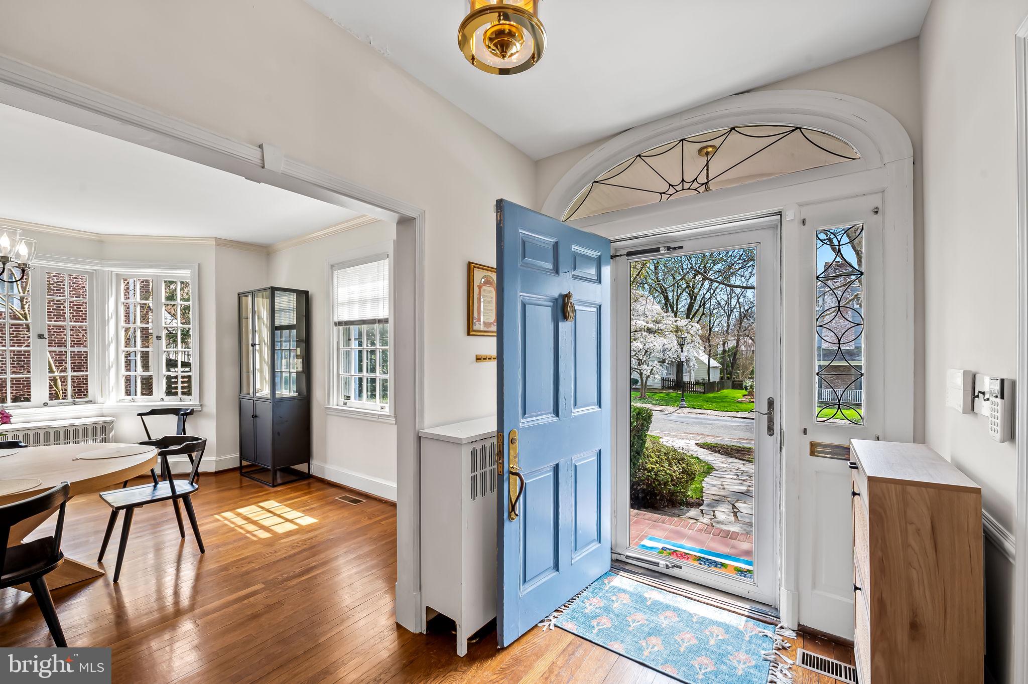 328 Tunbridge Road Baltimore, MD 21212 - Photo 3 of 72