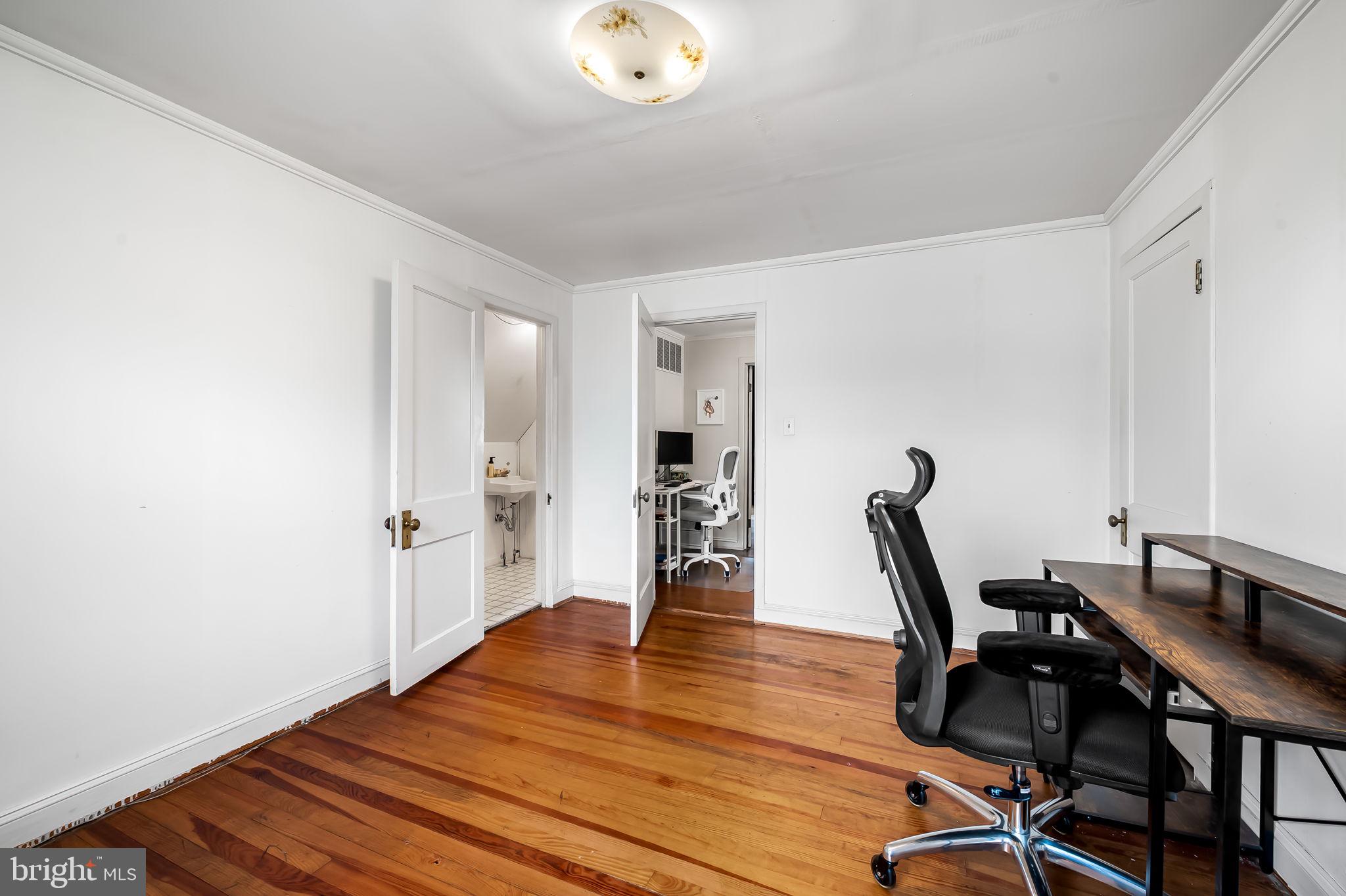 328 Tunbridge Road Baltimore, MD 21212 - Photo 35 of 72