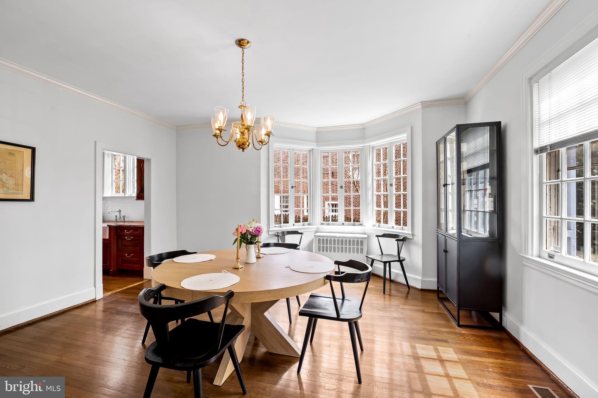 328 Tunbridge Road Baltimore, MD 21212 - Photo 6 of 72