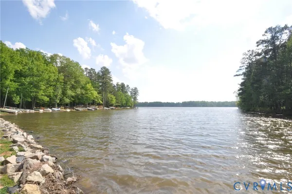 $450,000 | 13805 Long Cove Court, Midlothian, VA 23112