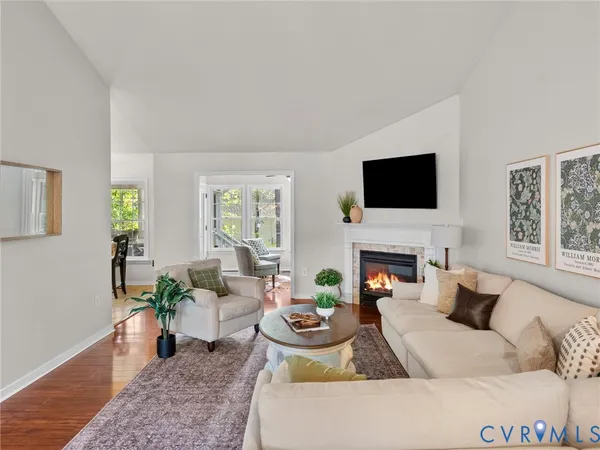 $450,000 | 13805 Long Cove Court, Midlothian, VA 23112