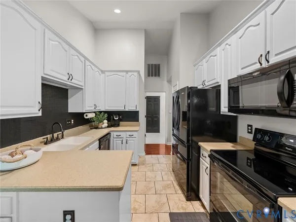 $450,000 | 13805 Long Cove Court, Midlothian, VA 23112