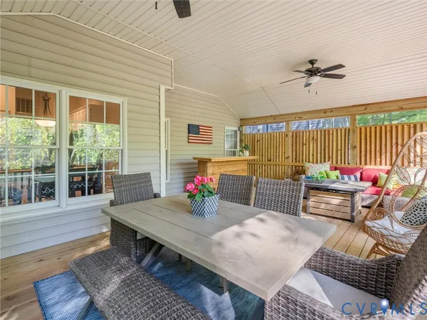 $450,000 | 13805 Long Cove Court, Midlothian, VA 23112