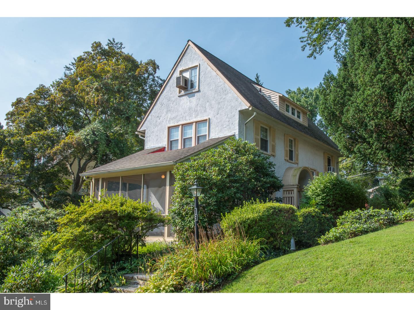 19 Snowden Road Bala Cynwyd, PA 19004 - Photo 1 of 16 Gallery Image 1