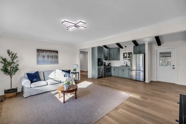 $380,000 | 4019 Highland Drive, Greenbrier, TN 37073