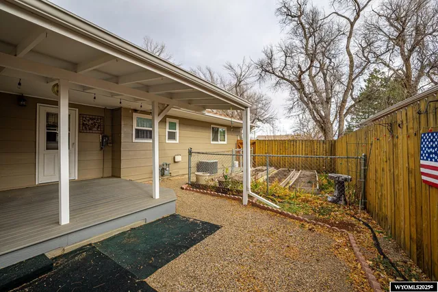 $340,000 | 1671 Farnum Street, Casper, WY 82601