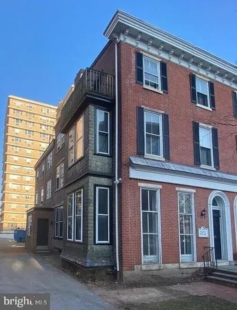 $1,800 | 1207 Delaware Avenue, Wilmington, DE 19806
