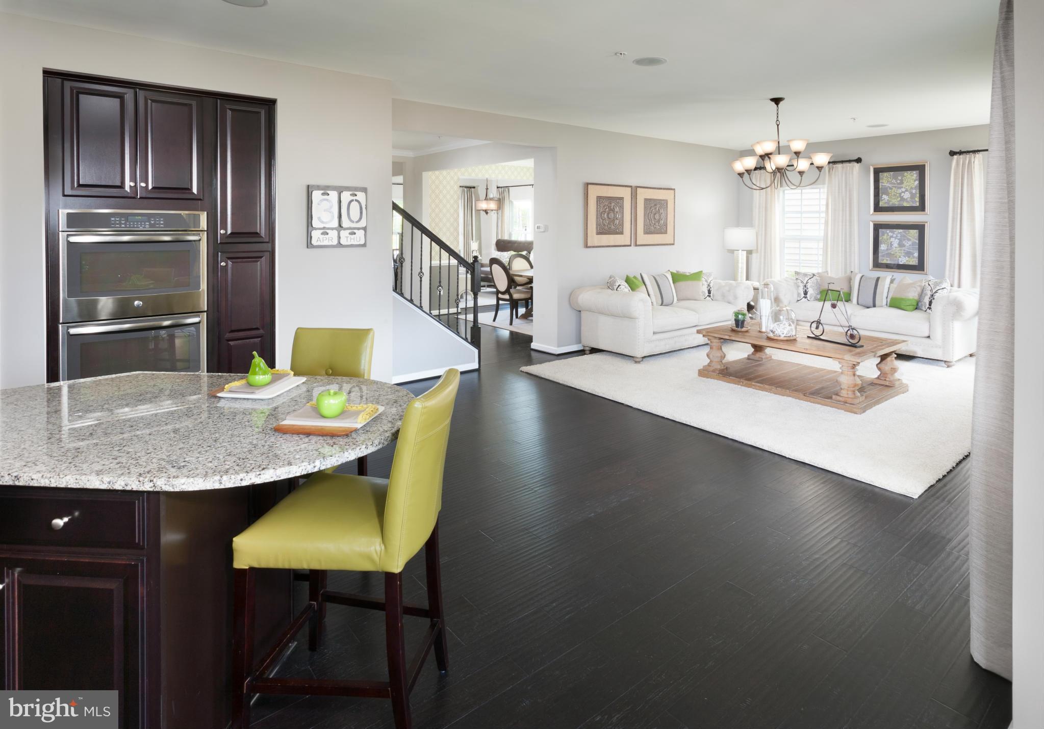 511 Potomac Road Joppa, MD 21085 - Photo 4 of 17 Family Room
