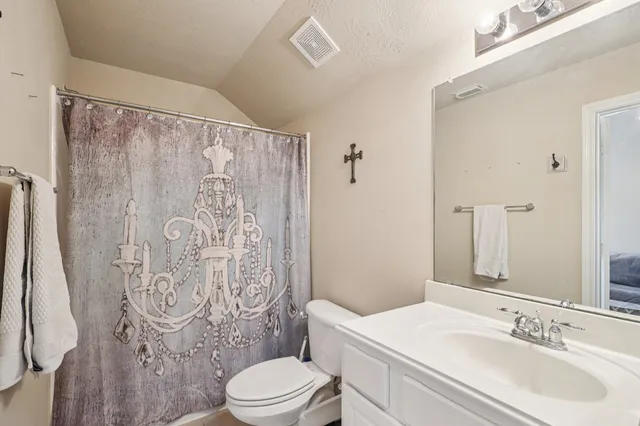 $335,000 | 30 Trafalgar Place, Conroe, TX 77384