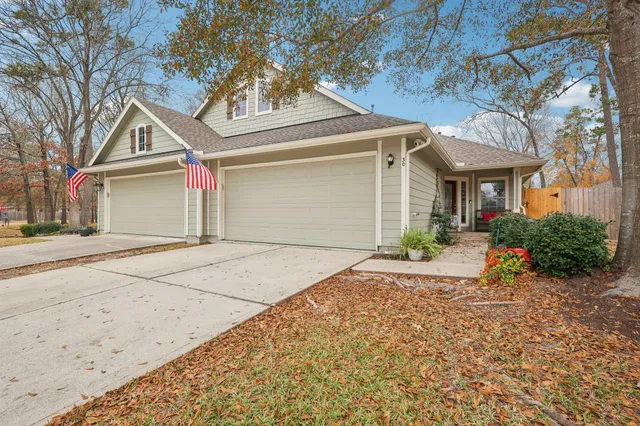 $335,000 | 30 Trafalgar Place, Conroe, TX 77384