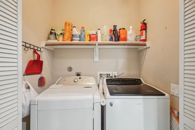 $335,000 | 30 Trafalgar Place, Conroe, TX 77384