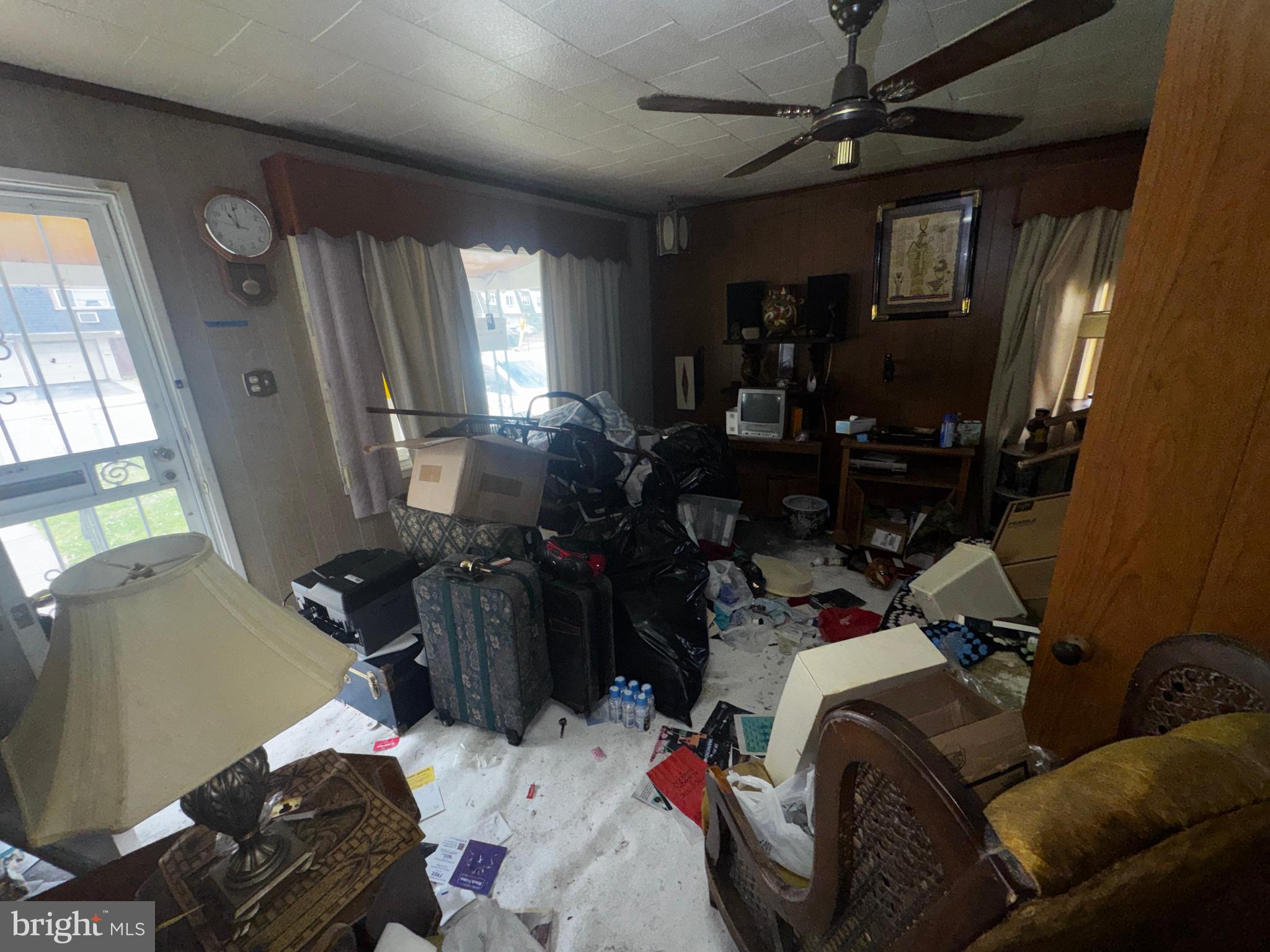 2426 Bethel Road Chester, PA 19013 - Photo 7 of 14 living room
