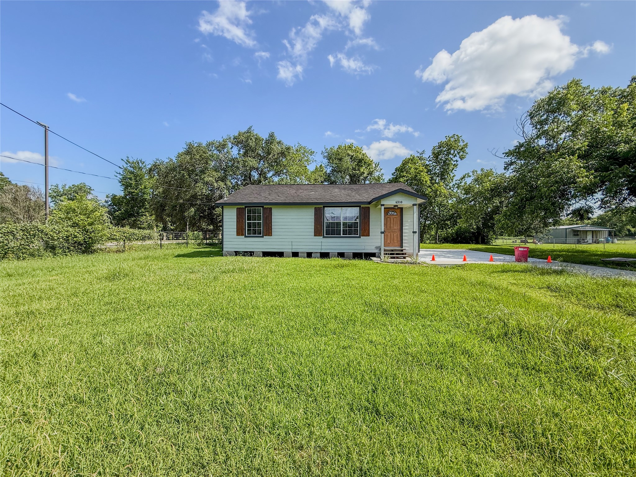 6310 Brookside Road Pearland, TX 77581 - Photo 4 of 17