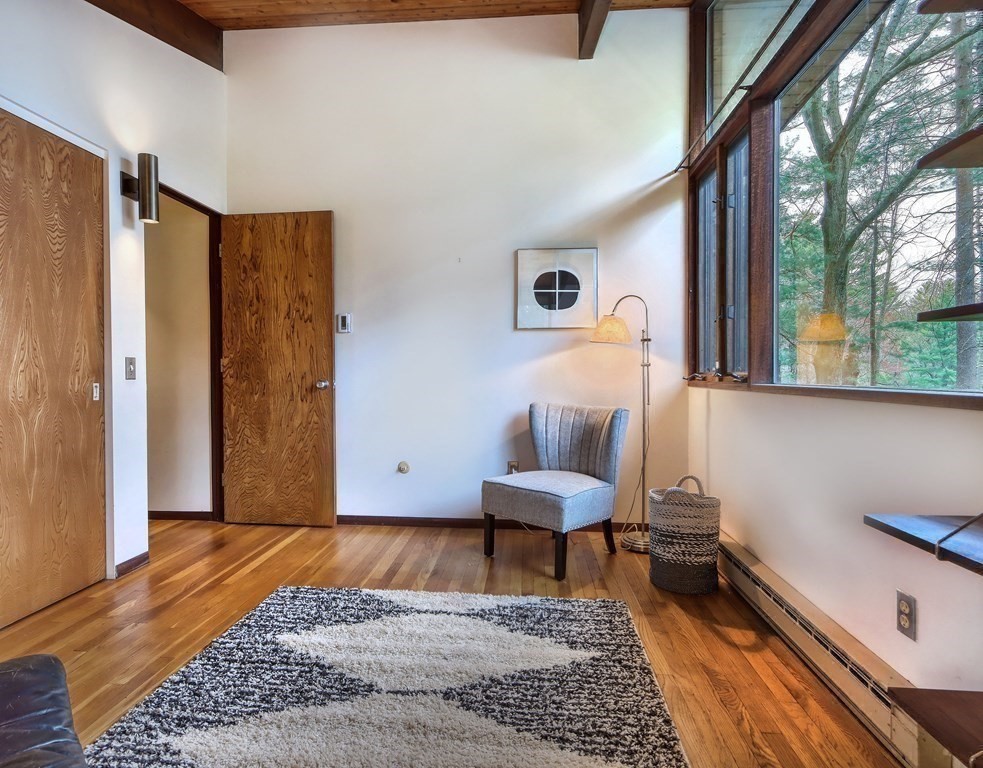 33 Page Road Lincoln, MA 01773 - Photo 15 of 42