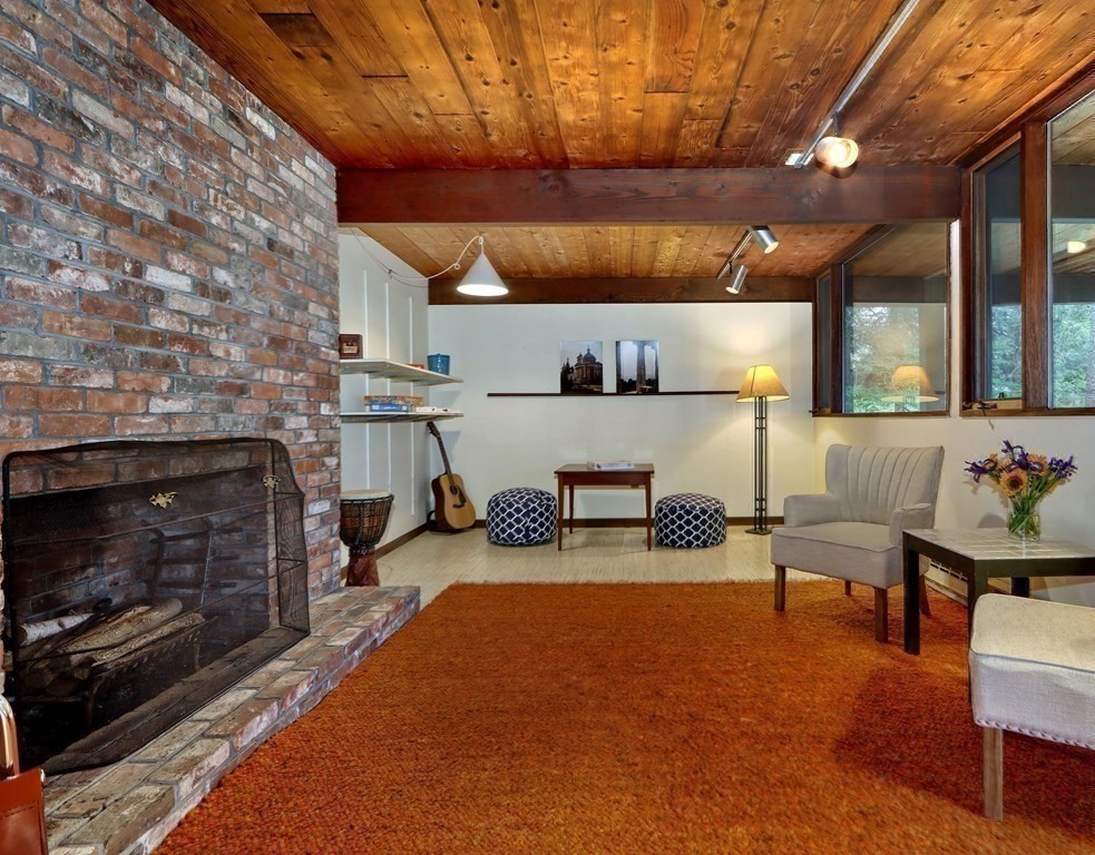 33 Page Road Lincoln, MA 01773 - Photo 21 of 42