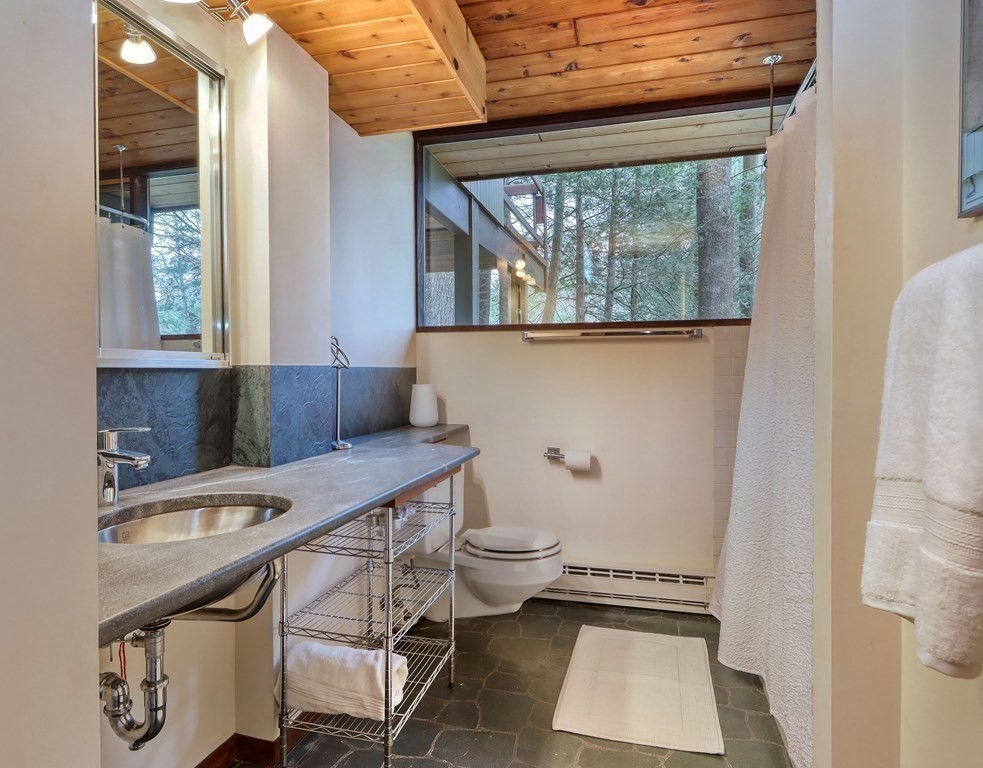 33 Page Road Lincoln, MA 01773 - Photo 24 of 42