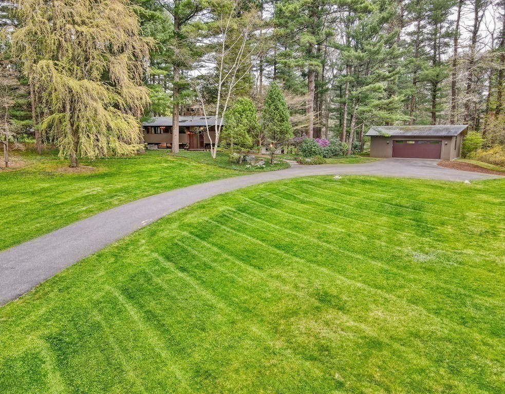 33 Page Road Lincoln, MA 01773 - Photo 32 of 42