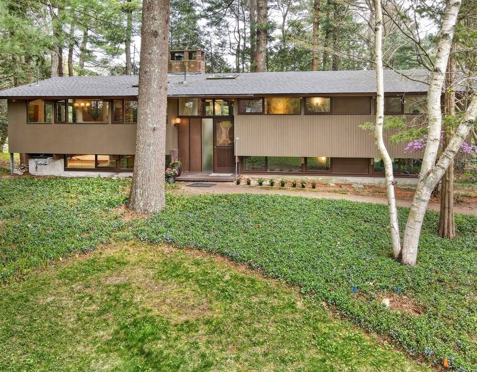 33 Page Road Lincoln, MA 01773 - Photo 37 of 42