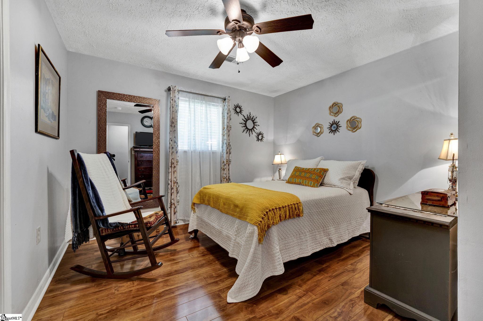 1222 Boiling Springs Road Greer, SC 29650 - Photo 22 of 35