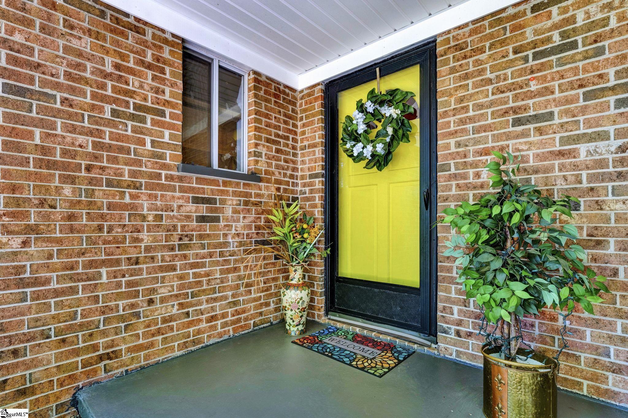 1222 Boiling Springs Road Greer, SC 29650 - Photo 3 of 35