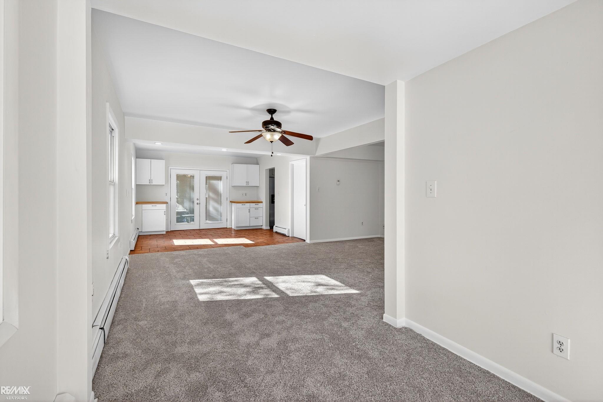 711 Smith Street Algonac, MI 48001 - Photo 5 of 27