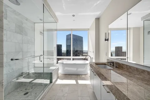 $3,700,000 | 1 Franklin Street, Unit 5105, Boston, MA 02110
