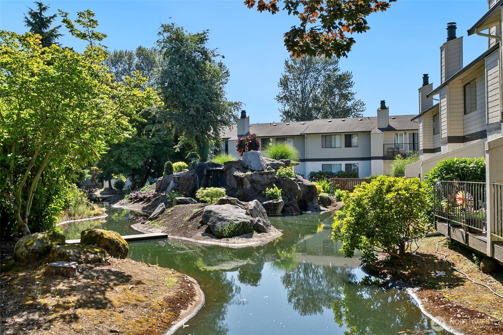 1802 Maple Lane, Unit A5 Kent, WA 98030 - Photo 24 of 27 a view of swimming pool with outdoor seating