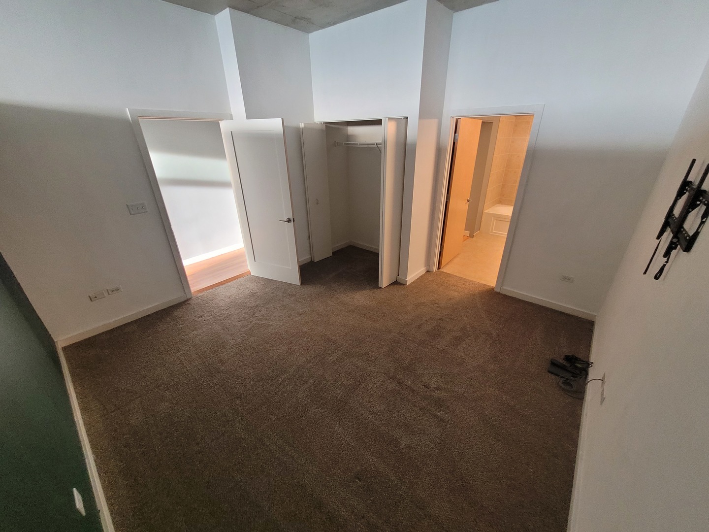 1720 South Michigan Avenue, Unit 1414 Chicago, IL 60616 - Photo 17 of 19