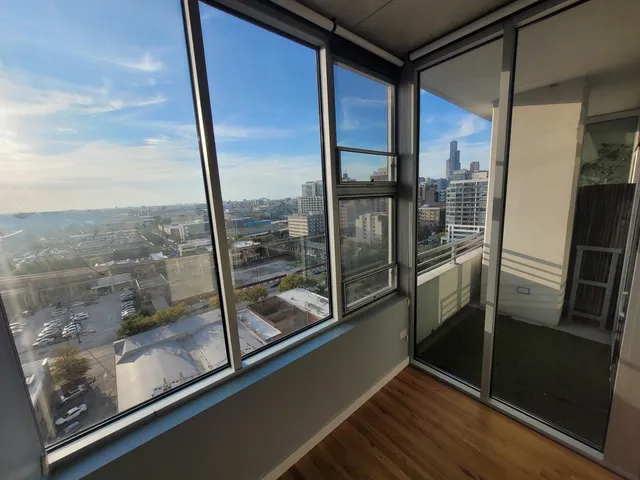 $232,900 | 1720 South Michigan Avenue, Unit 1414, Chicago, IL 60616