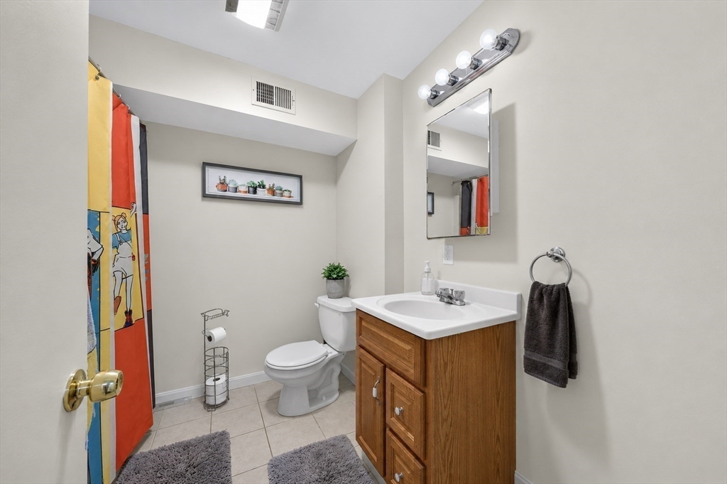 526 Third Street Fall River, MA 02721 - Photo 12 of 35