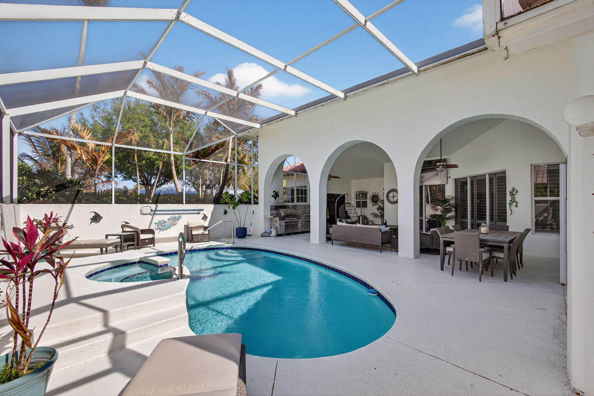 8075 Southeast Governors Way Hobe Sound, FL 33455 - Photo 1 of 35 Pool Home