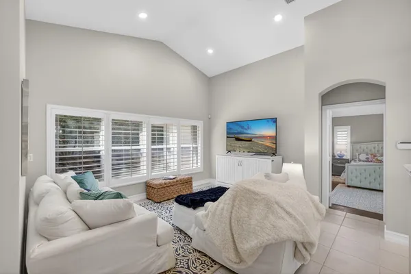 $6,000 | 8075 Southeast Governors Way, Hobe Sound, FL 33455