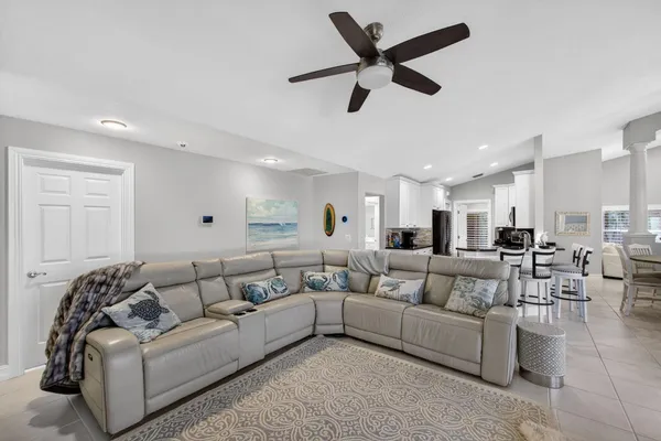 $6,000 | 8075 Southeast Governors Way, Hobe Sound, FL 33455