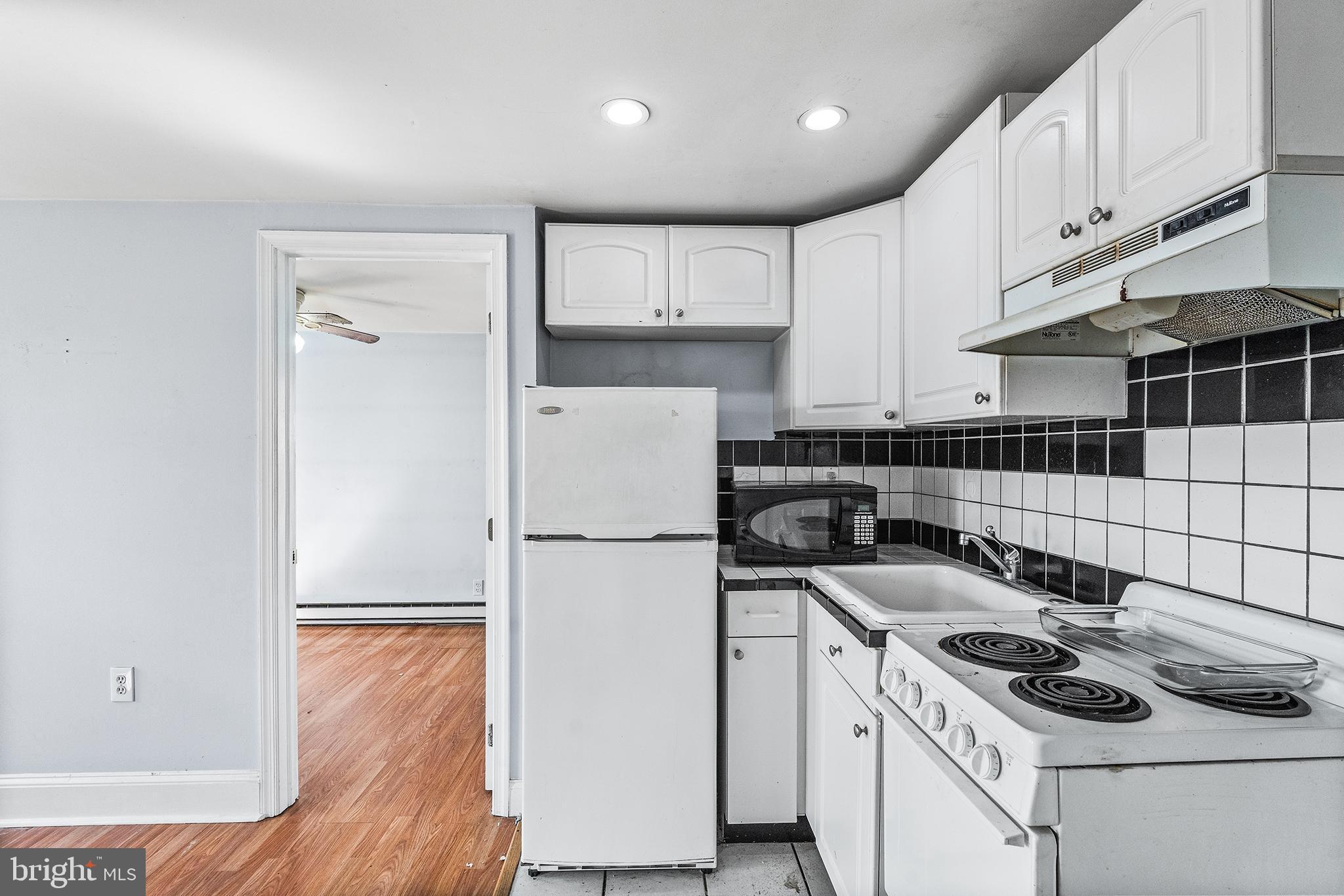 3349 Conrad Street, Unit 4 Philadelphia, PA 19129 - Photo 4 of 11