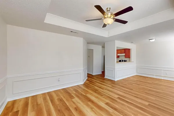 $1,850 | 404 Truman Street, Arlington, TX 76011