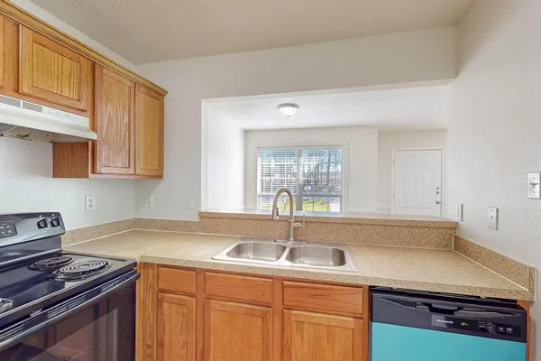 $1,850 | 404 Truman Street, Arlington, TX 76011