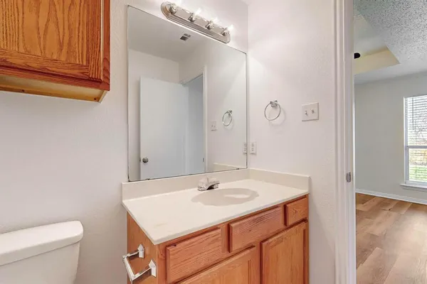 $1,850 | 404 Truman Street, Arlington, TX 76011