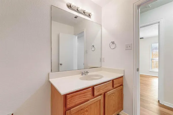 $1,850 | 404 Truman Street, Arlington, TX 76011