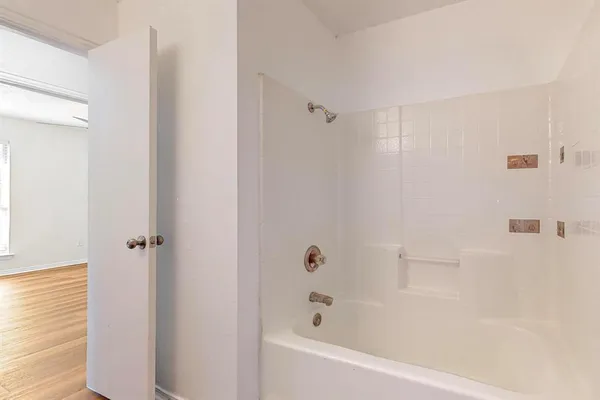 $1,850 | 404 Truman Street, Arlington, TX 76011