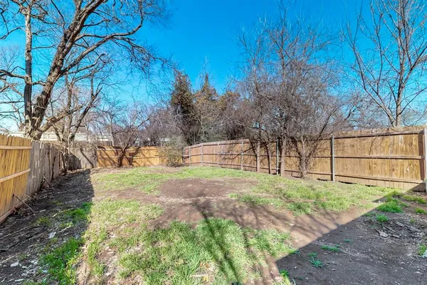 $1,850 | 404 Truman Street, Arlington, TX 76011