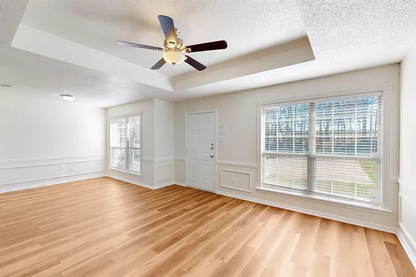 $1,850 | 404 Truman Street, Arlington, TX 76011