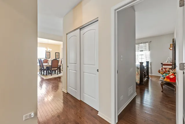 $535,000 | 731 Slate Run, Elgin, IL 60124